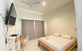 Pasir Putih Resort & Resto